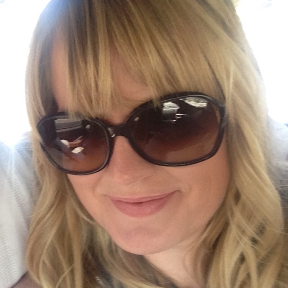 Meet your Posher, Courtney